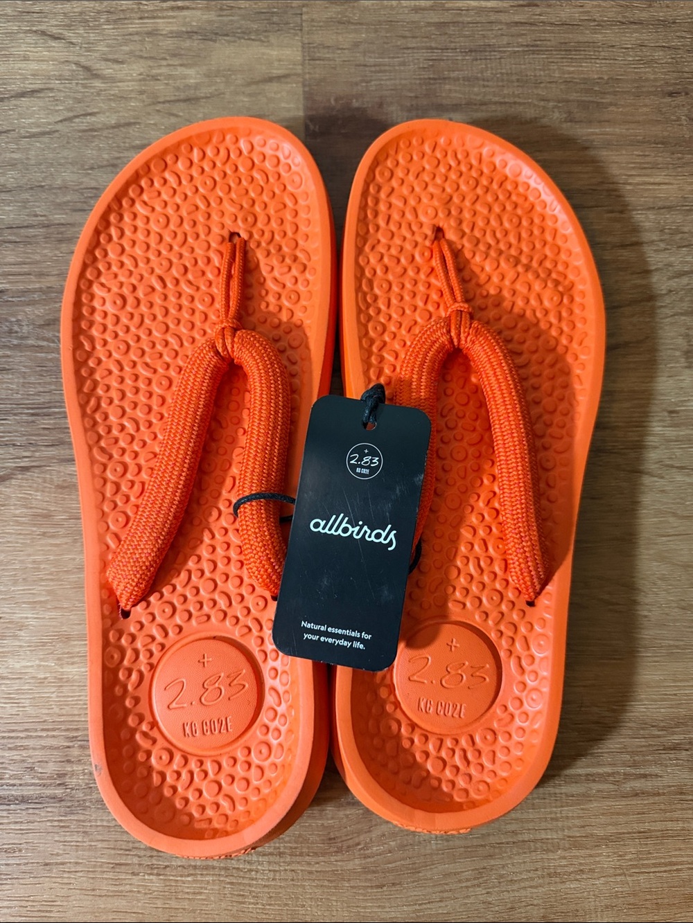 allbirds womens/ men’s Bright Orange Flip Flop Sandals size w10/m8 NWT